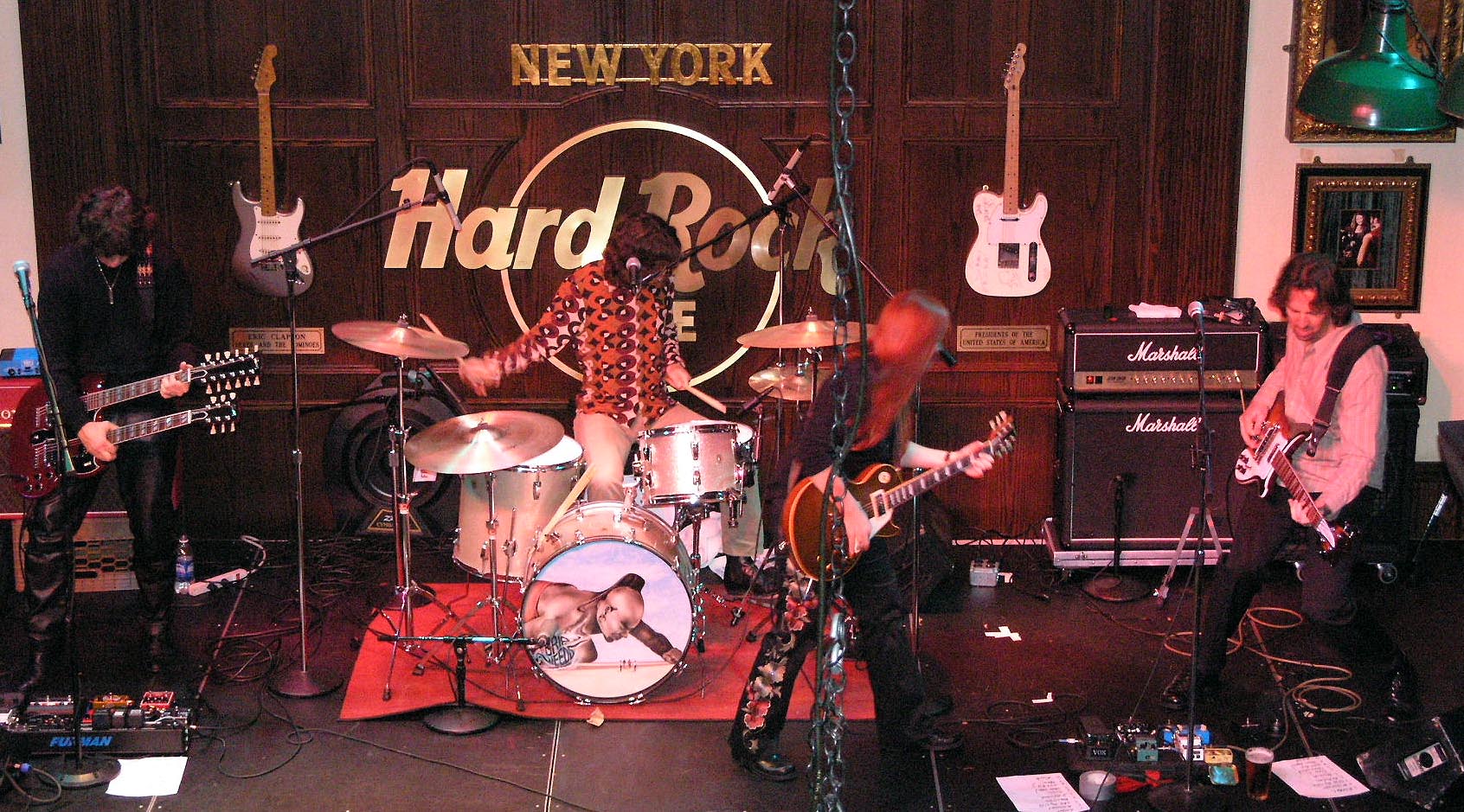 HARD ROCK CAFE CD RELEASE PARTY